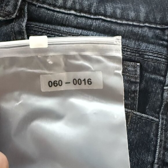 Democracy Absolution Skinny Jeans Women’s Size 12 Dark Wash Stretch Denim - Picture 9 of 9